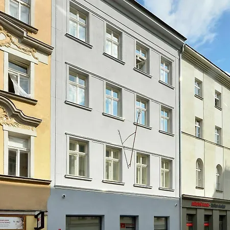 Apartment Downtown Chlumova